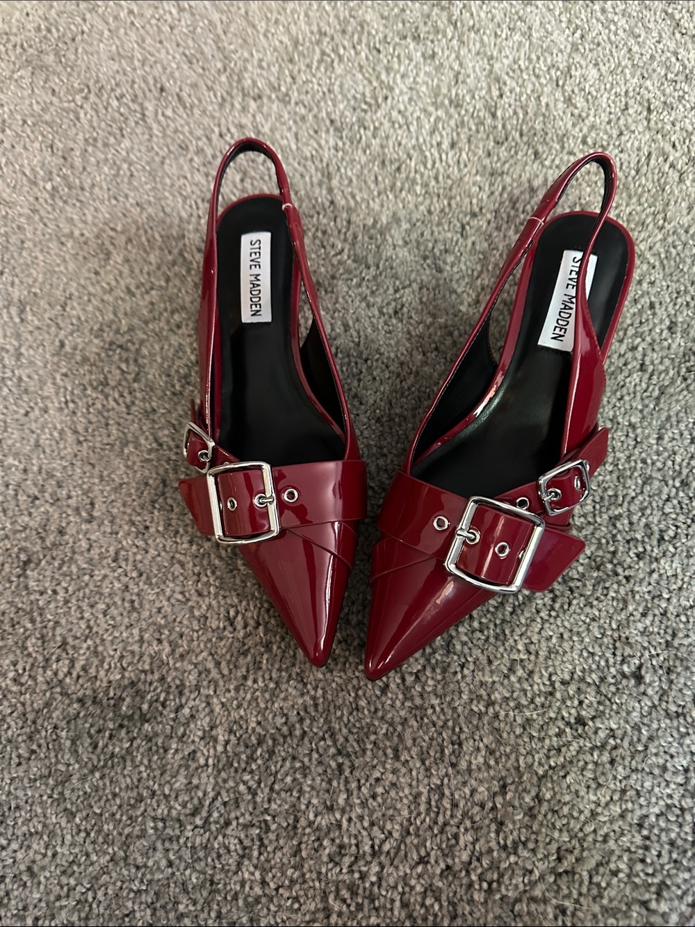 Steve Madden Red Pointed Slingback Pumps with Buckle - Picture 3 of 4